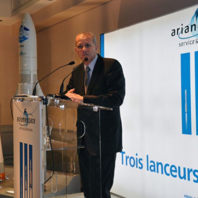 12 εκτοξεύσεις για το 2011 σχεδιάζει η Arianespace