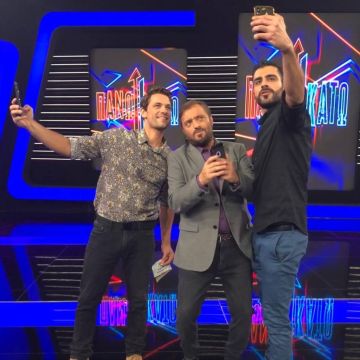 «Πάνω Κάτω και το βράδυ»  Σάββατο 5 Οκτωβρίου στις 21:00