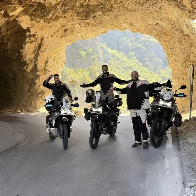 «ΓΚΑΖΙ ΘΕΛΕΙ»: Η περιπέτεια αρχίζει… εκεί όπου τελειώνει ο δρόμος