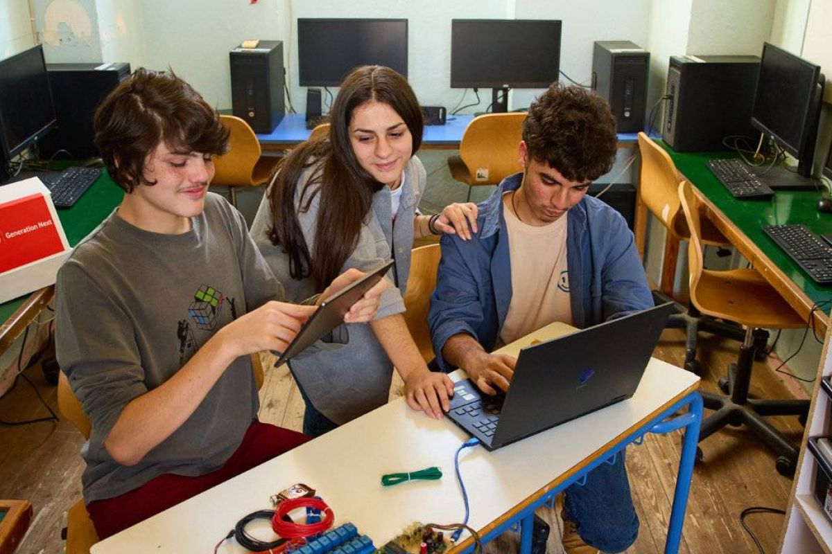 63b1adb526a264e1cf3054afe0cf0cff XL 046c2210