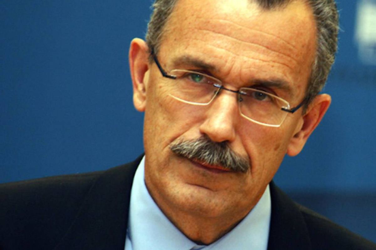 8335e0063befa2bdf2bcfa73650337fe XL 04d39ea5