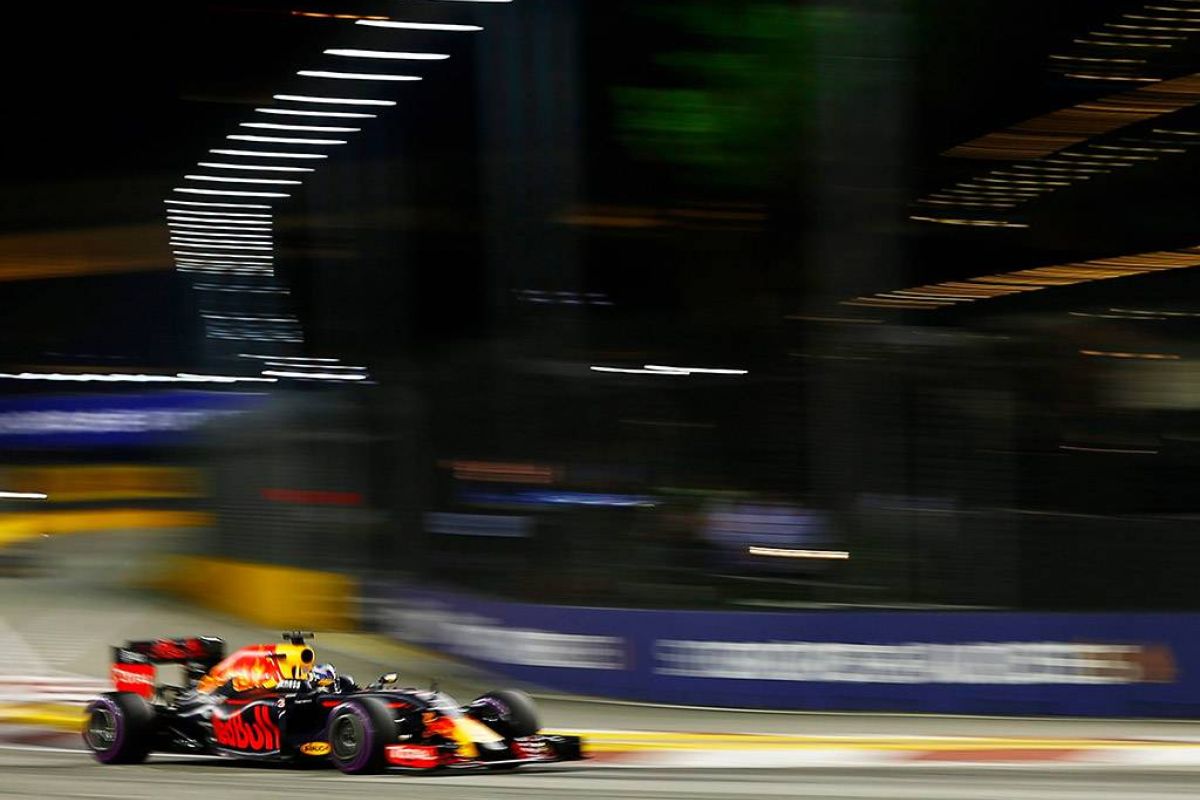 c6ddf914d4ed2c7c46394d3624f2eb00 XL 04682e80