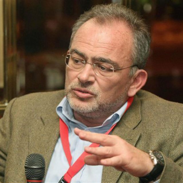 Ο Νίκος Μεγγρέλης Διευθυντής των διεθνών τηλεοπτικών εκπομπών της ΕΡΤ