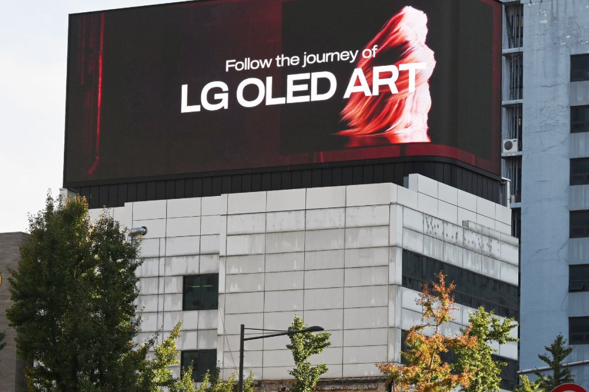 LG OLED Frieze 08cfe11c