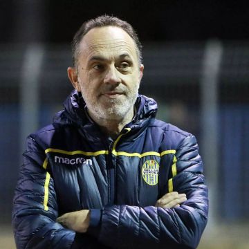 Παπαϊωάννου: «Φεύγω αν δεν βρούμε τηλεοπτικό συμβόλαιο»