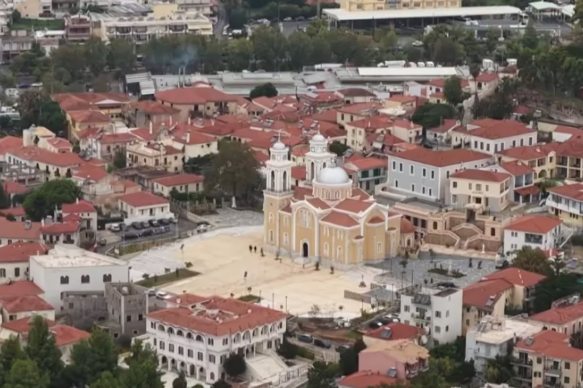 1280 square 54 09703a7a