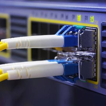 Υψηλό το κόστος ευρυζωνικών συνδέσεων στην Ελλάδα