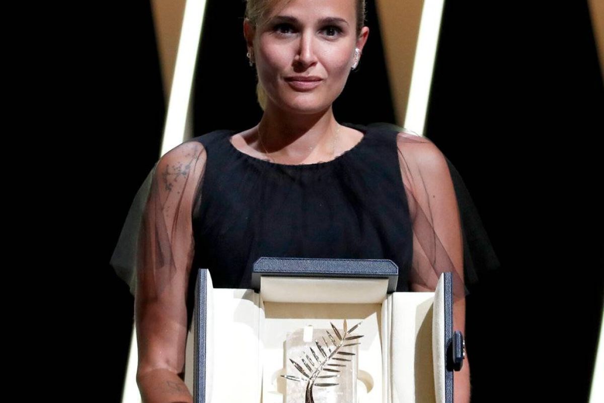 22435fe4b1de63940b419e02f6c52b6a XL 0db50460