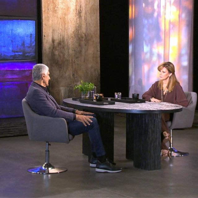 Ο Παναγιώτης Γιαννάκης «Προσωπικά» με την Έλενα Κατρίτση στην ΕΡΤ1