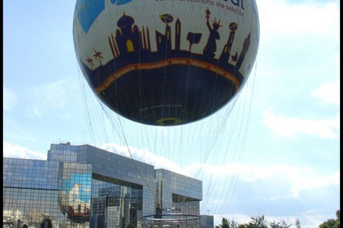 Ισχυρή η ανάπτυξη για την Eutelsat στο τελευταίο εξάμηνο του 2010