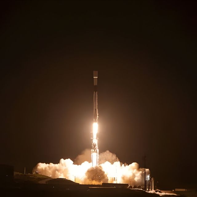 Αναβλήθηκε η εκτόξευση της αποστολής που θα φέρει πίσω στη Γη τους εγκλωβισμένους αστροναύτες της NASA