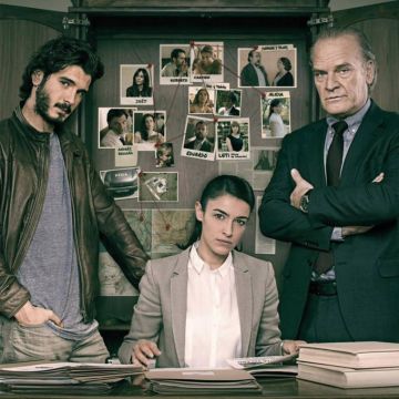 «Under Suspicion» – Μία νέα σειρά μυστηρίου έρχεται στα κανάλια Novacinema!