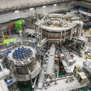 KSTAR: Ο «τεχνητός Ήλιος» έπιασε τους 100.000.000°C για 20 δευτερόλεπτα