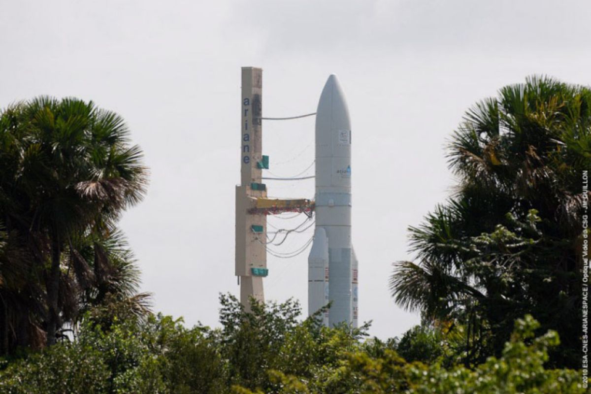 O Ariane 5 έτοιμος για την σημερινή εκτόξευση – Flight 199