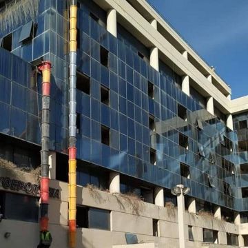 Προκαλεί σοκ η εικόνα του κτιρίου της «Ελευθεροτυπίας»