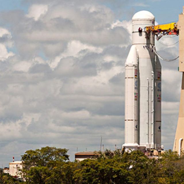 Στις 6 Δεκεμβρίου η εκτόξευση των Astra 5B και Amazonas 4A