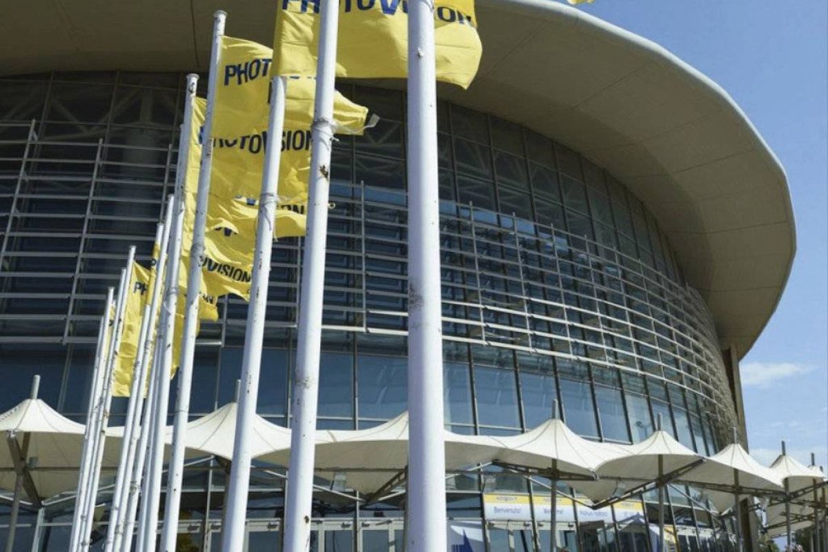 ebe79a94761cfab9a39b49dd5c2d94f8 XL 13b70ed5