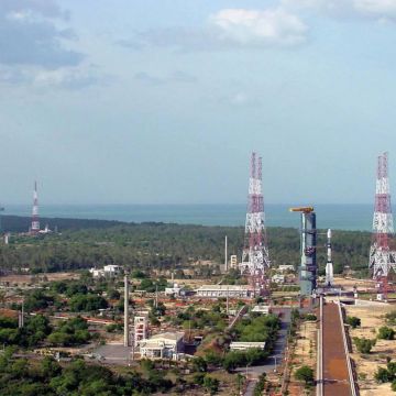 Η Ινδία θα εκτοξεύσει εννέα αμερικανικούς δορυφόρους το 2015 και 2016