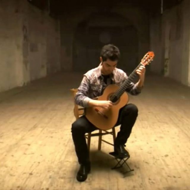 Το C Music TV στην Hellas on Line