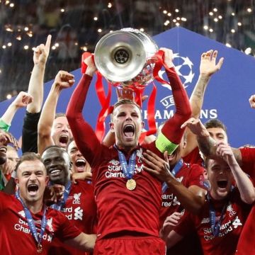 Πρώτη σε έσοδα από τα τηλεοπτικά δικαιώματα η Λίβερπουλ