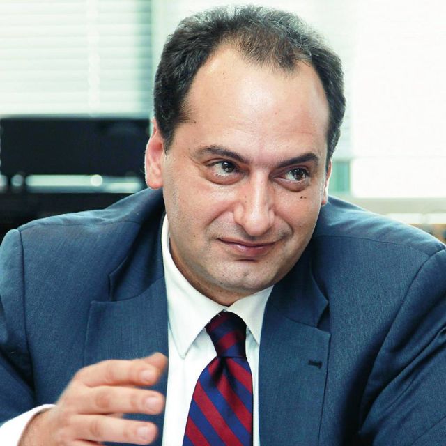 «Σήμερα ή αύριο η κατάθεση του νομοσχεδίου για τις τηλεοπτικές άδειες»