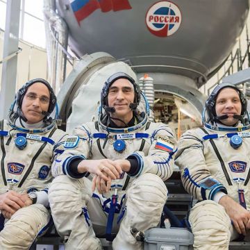 Σε καραντίνα το πλήρωμα του διαστημικού σκάφους Expedition 63