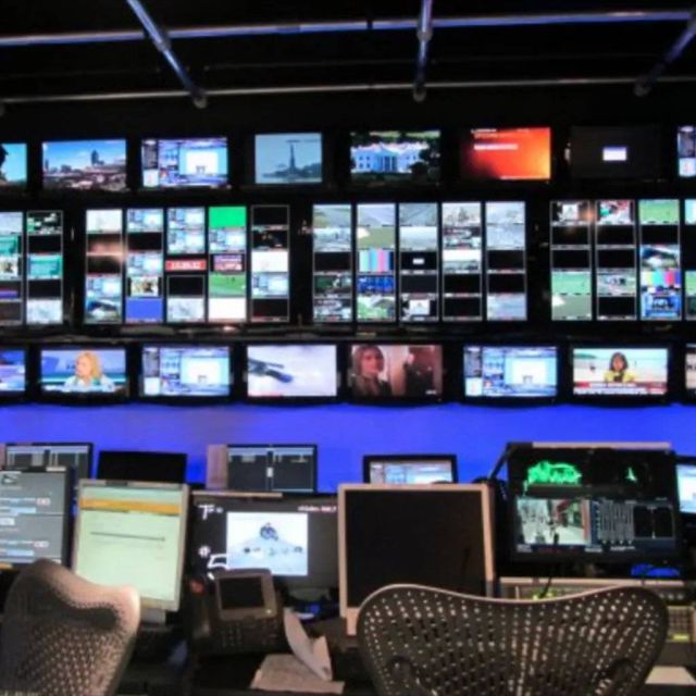 Γιατί δεν υπάρχουν πολιτικές εκπομπές στην τηλεόραση;