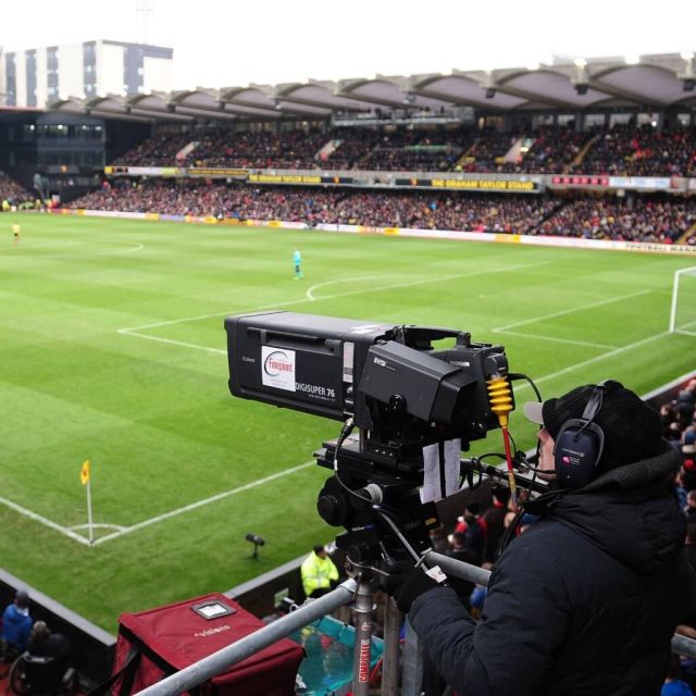 «Καυτό» το 2018 με τα ποδοσφαιρικά τηλεοπτικά δικαιώματα!