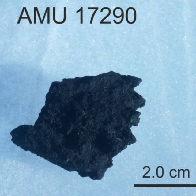 Μετεωρίτη από την Ανταρκτική έστειλε η NASA για μελέτη σε Έλληνα επιστήμονα