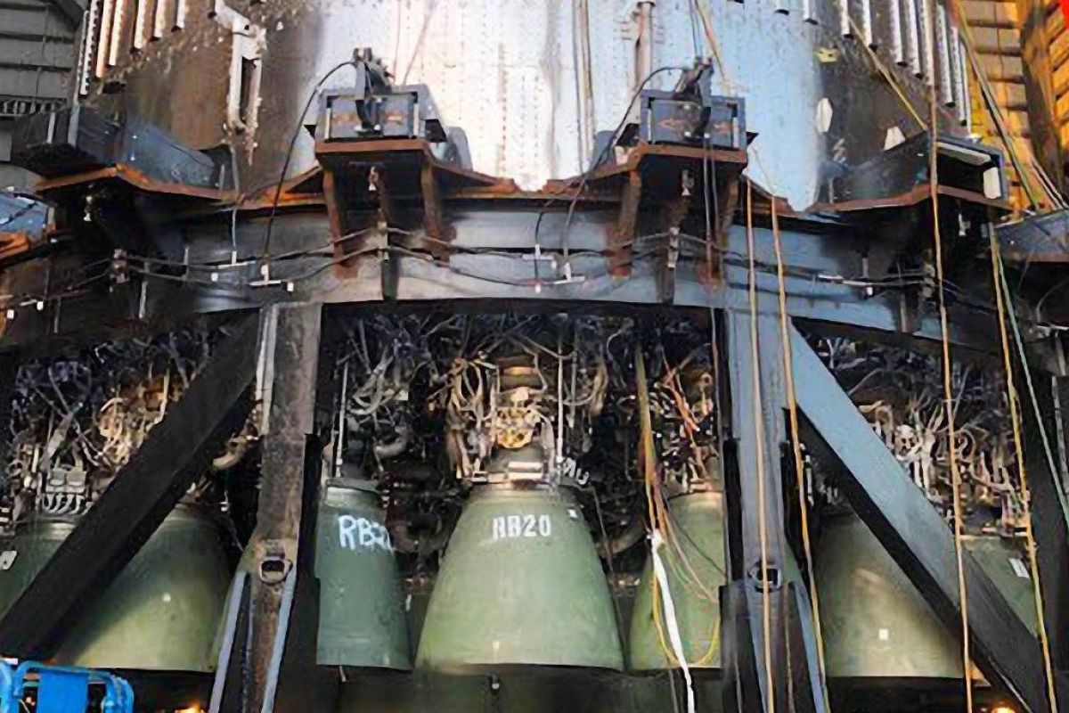 ff89e0ed58a18cdaf55d1cec631dbee7 XL 1a40ef60