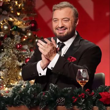 «Πρωτοχρονιά με φίλους!» – Με τον Χρήστο Φερεντίνο