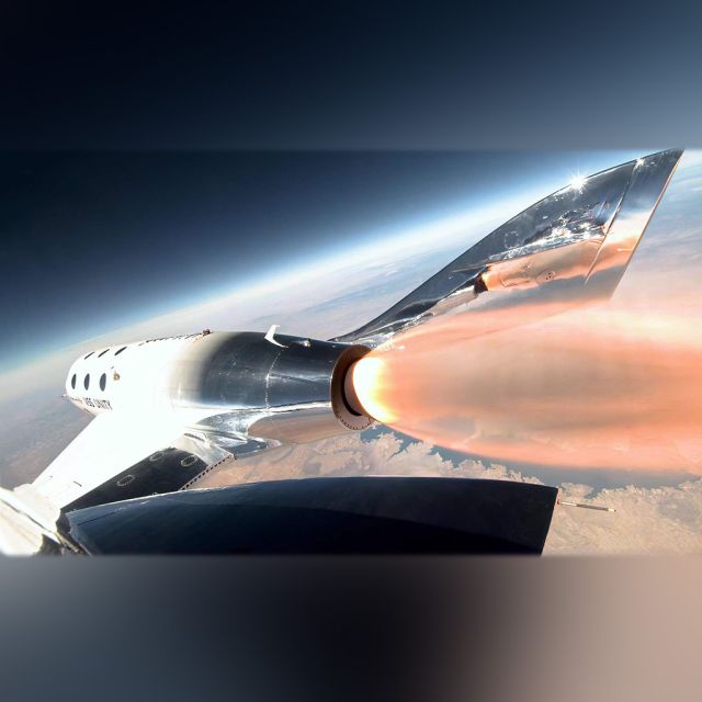 Η Virgin Galactic έκανε πρεμιέρα στις τουριστικές της πτήσεις στο Διάστημα