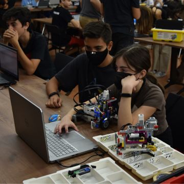 8 ελληνικές ομάδες στην Παγκόσμια Ολυμπιάδα Ρομποτικής 2022