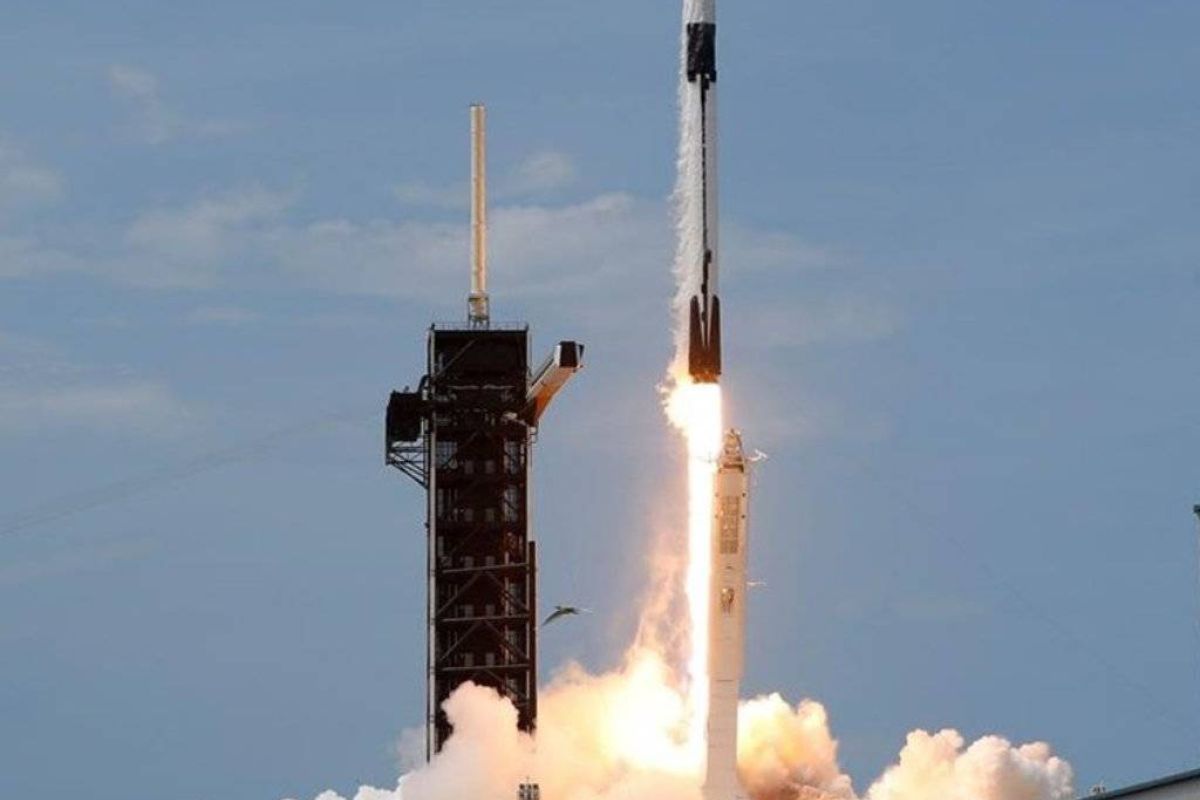 b4ace8d1682c960f61bbc18fa618d256 XL 1f704604