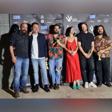 Επτά βραβεία Ίρις στις ταινίες του Cinobo: Μαγνητικά Πεδία, Αγέλη Προβάτων και Feathers