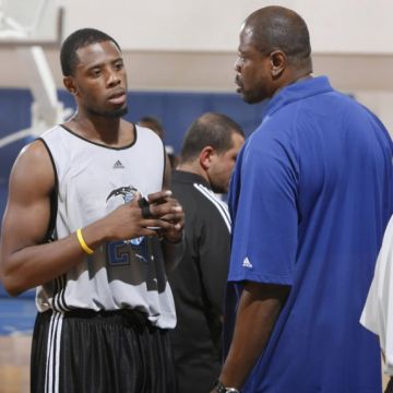 Πλούσια θεματολογία και ξεχωριστοί καλεσμένοι στο «Pick n roll» του OTE TV