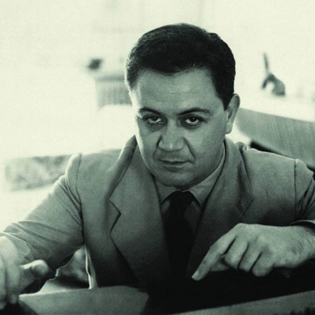 Αφιέρωμα του Αρχείου της ΕΡΤ  στον Μάνο Χατζιδάκι