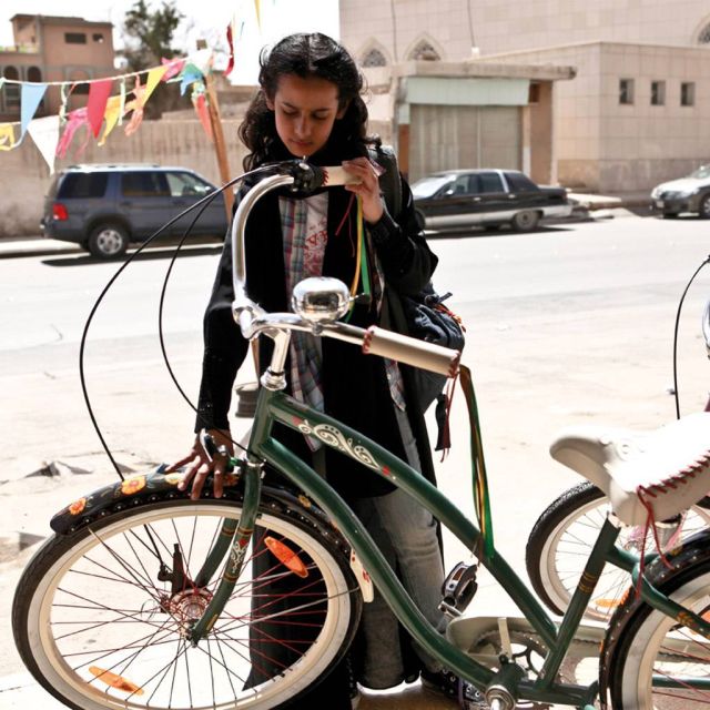 Χρόνια Πολλά μπαμπά από τα κανάλια Novacinema!