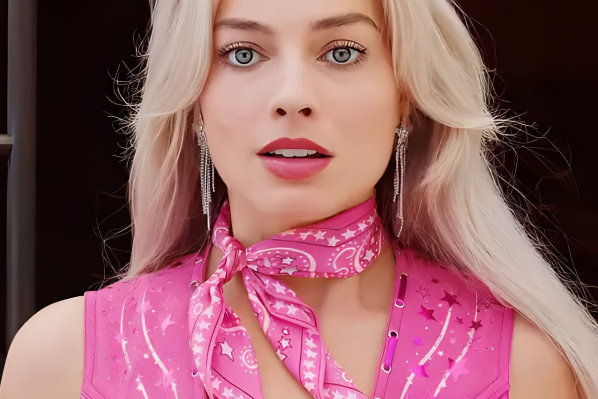 1280 square 137 24837800