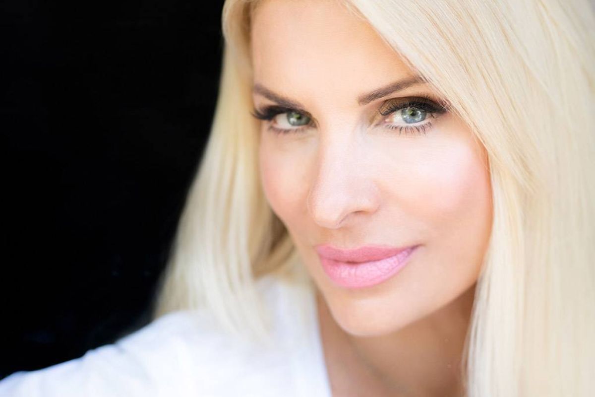 8ed967cc6f151a9f12db390299b2d8b9 XL 24c29243