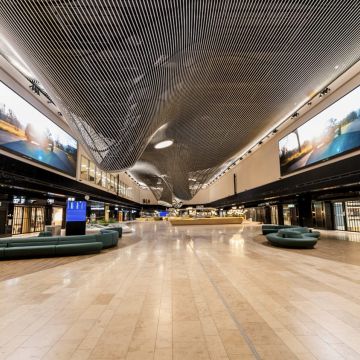 Η LG ολοκλήρωσε το LED Signage Project στο Terminal 3 του αεροδρομίου της Φρανκφούρτης