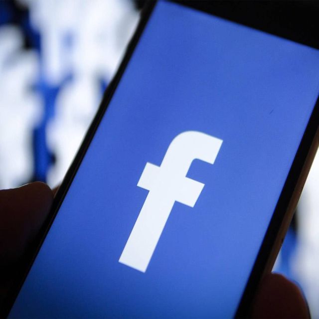 Το Facebook απορρίπτει τις «κατηγορίες» για νέα διαρροή δεδομένων