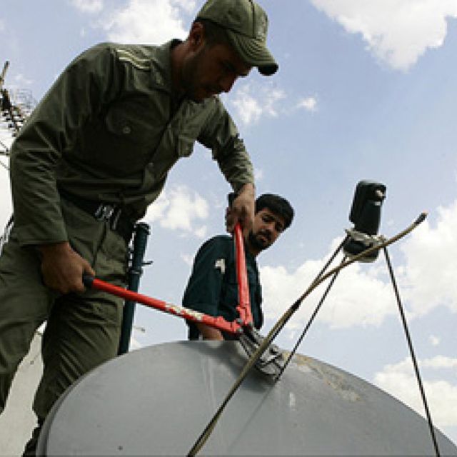 Σκληραίνει η καταστολή εναντίον των δορυφορικών κατόπτρων στο Ιράν