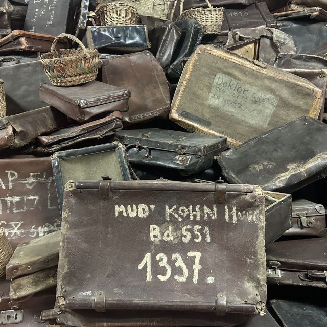 Το Viasat History παρουσιάζει την αληθινή ιστορία του δερματοστίκτη του Άουσβιτς.