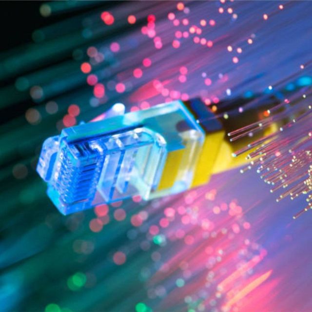 COSMOTE: Δωρεάν αναβάθμιση ταχυτήτων και για τις εταιρικές συνδέσεις Dedicated Internet Access (DIA)