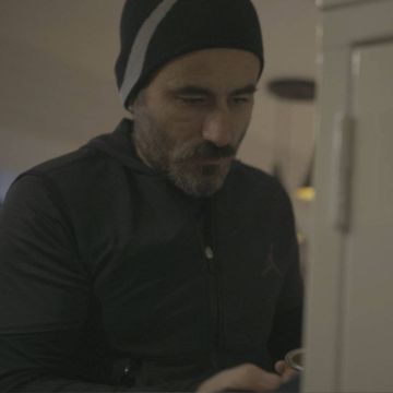 Το Into your heart και ο Γιώργος Μαυρίδης ανακαινίζουν τη δομή αστέγων στη Θεσσαλονίκη