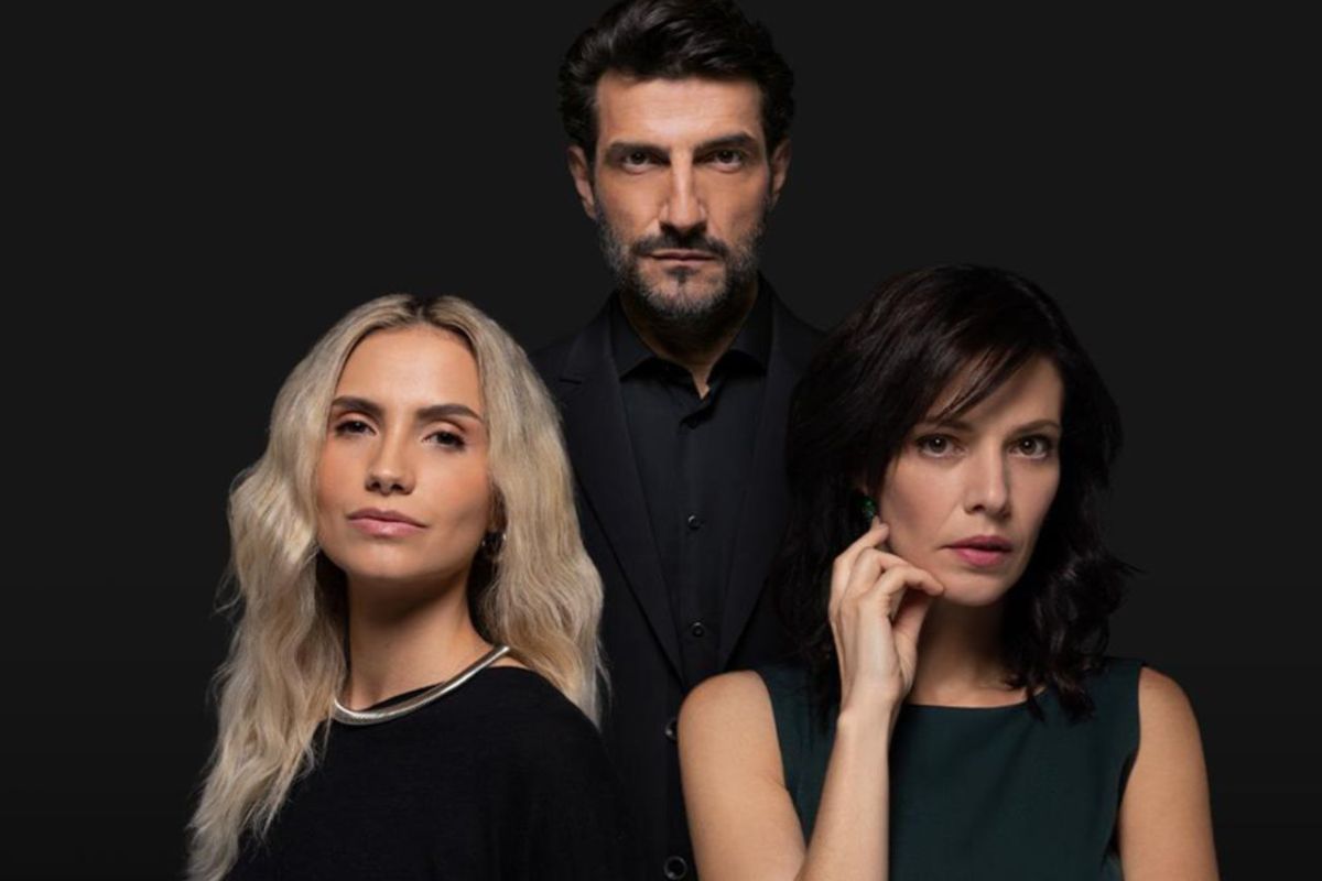 1280 square 138 28672c52