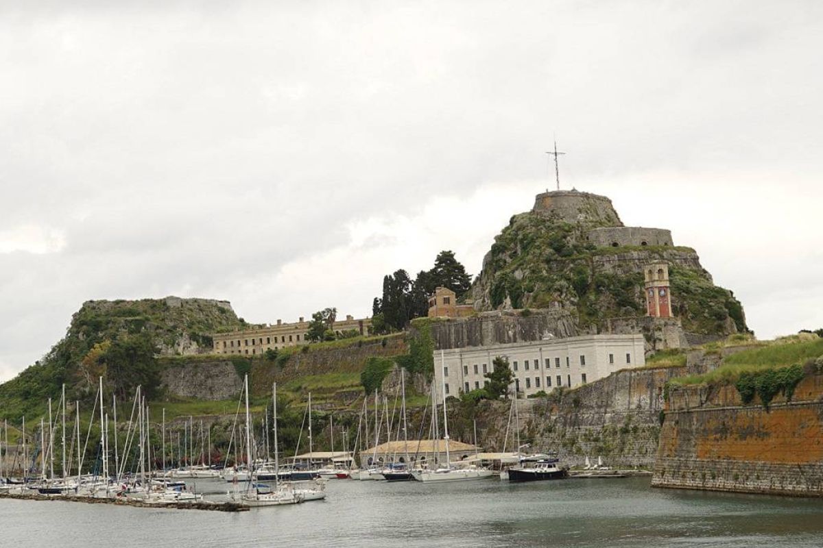 59c00337c0b0a3d3d99a20e7a1a152d6 XL 28d5c3d2