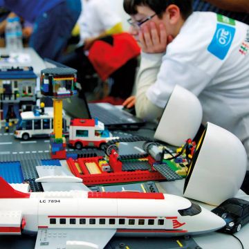 Πάνω από 1400 μικροί επιστήμονες στον 1ο Πανελλήνιο Διαγωνισμό Εκπαιδευτικής Ρομποτικής