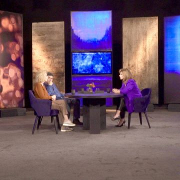 Η Ναταλία Τσαλίκη και ο Γιάννης Μπέζος «Προσωπικά» με την Έλενα Κατρίτση